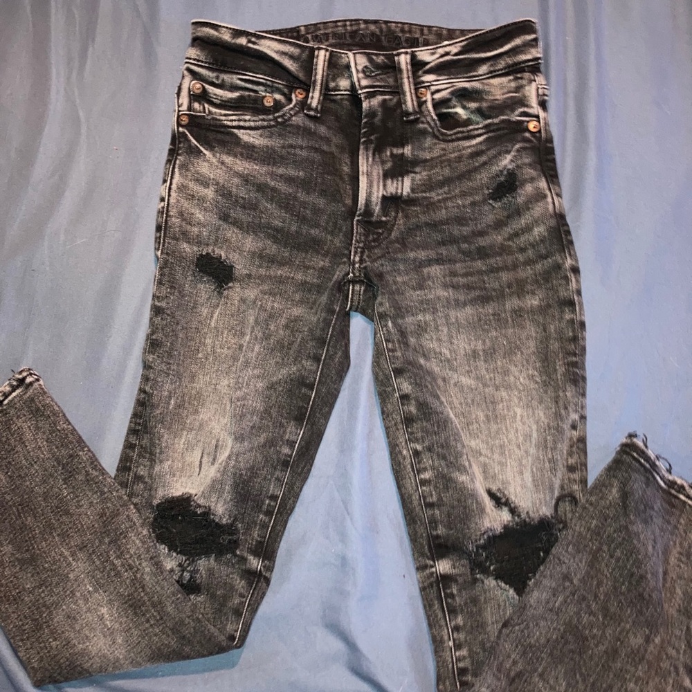 Black distressed American eagle jeans